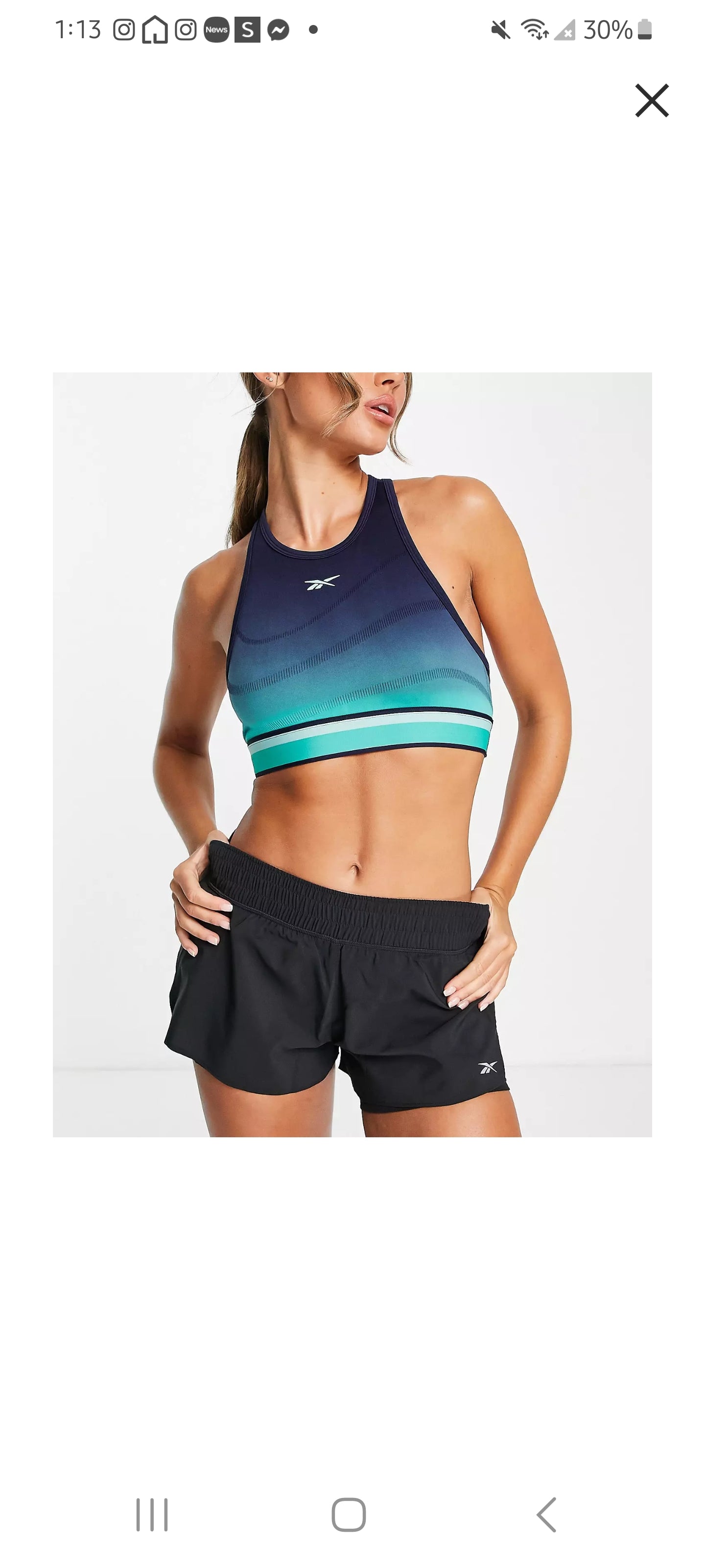 Top deportivo Reebok